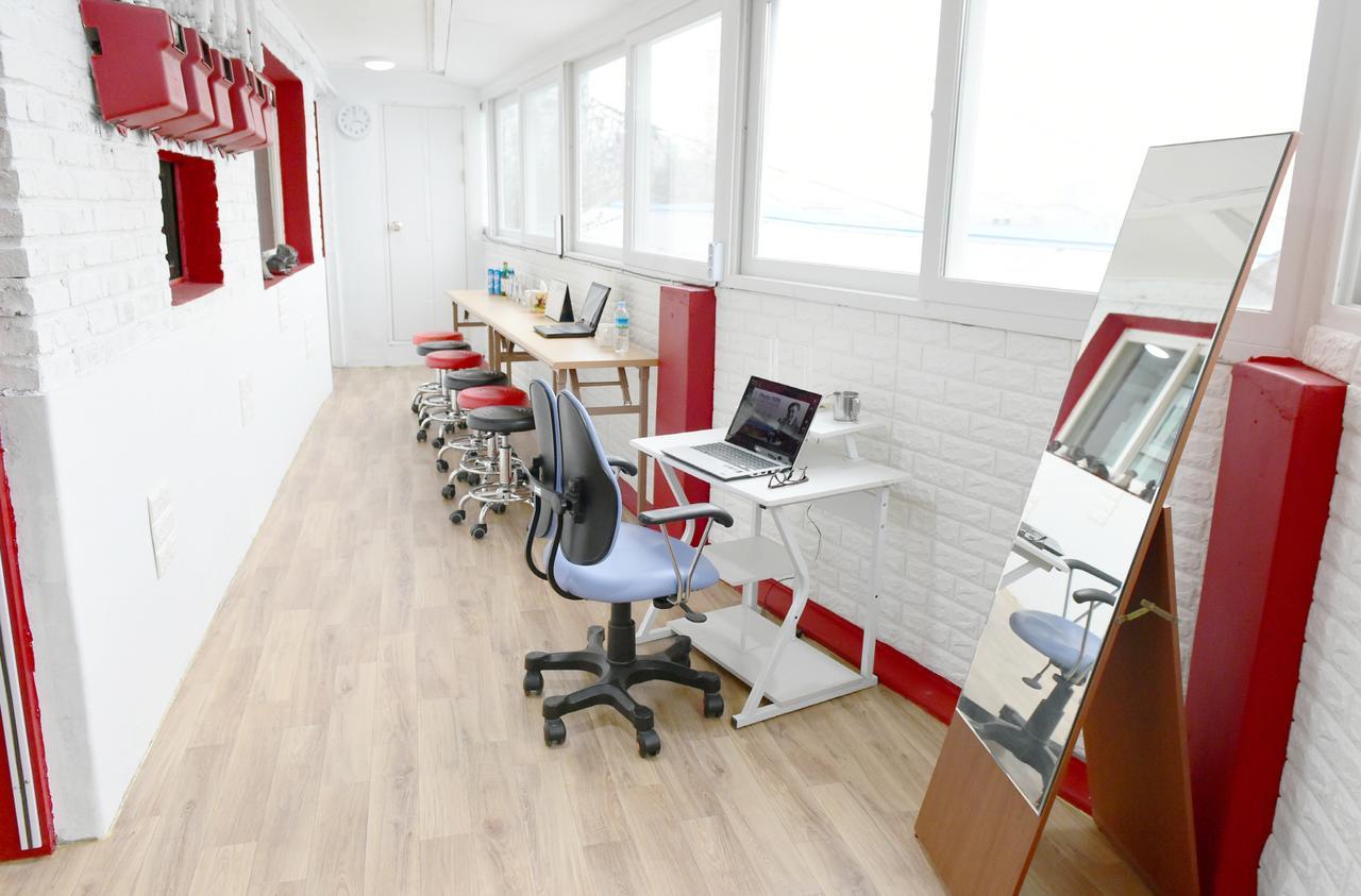 Photo Park Guesthouse Seoul Bagian luar foto