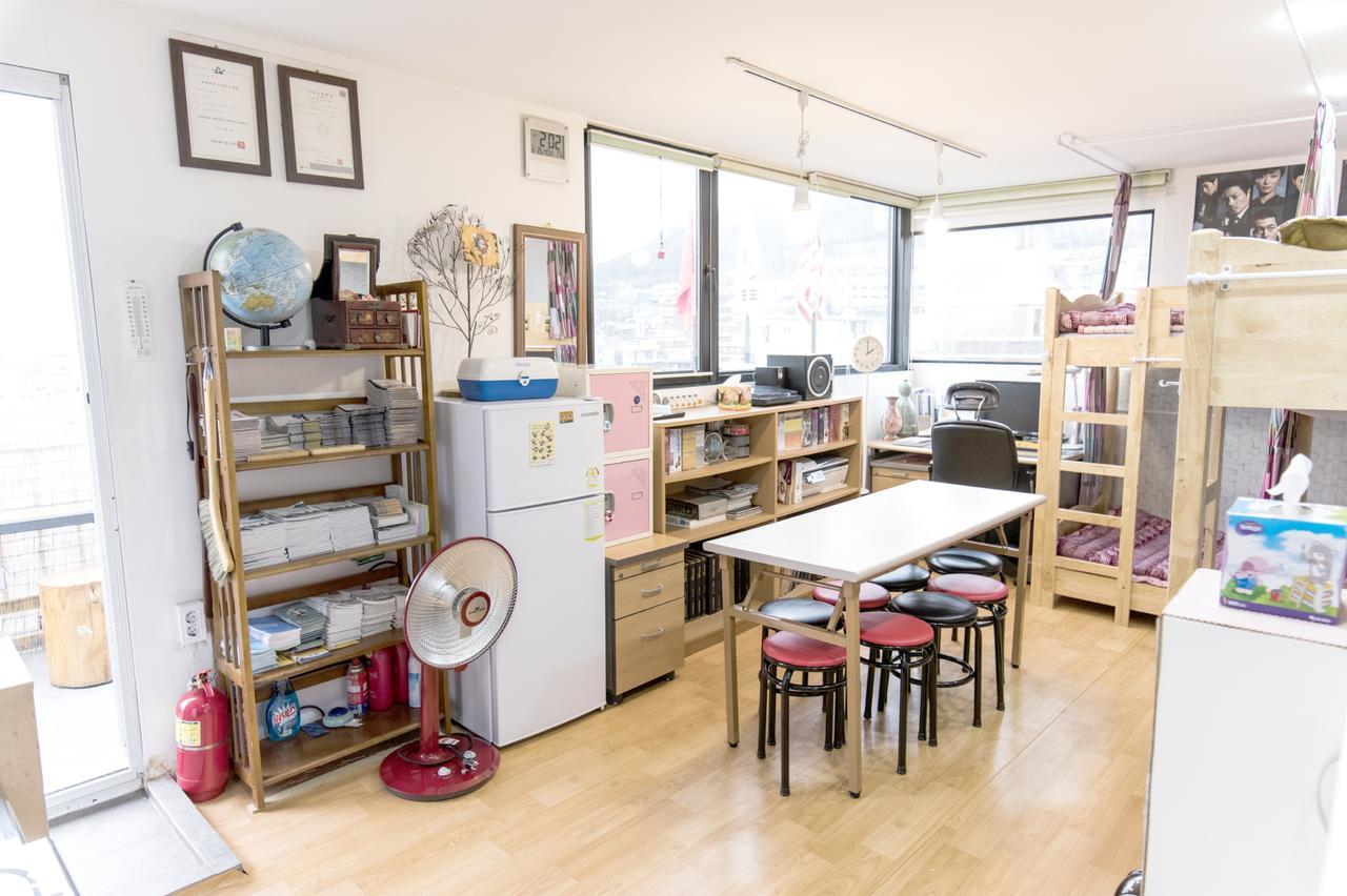 Photo Park Guesthouse Seoul Bagian luar foto